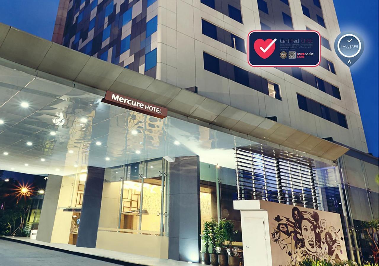 Mercure Jakarta Simatupang Exterior foto