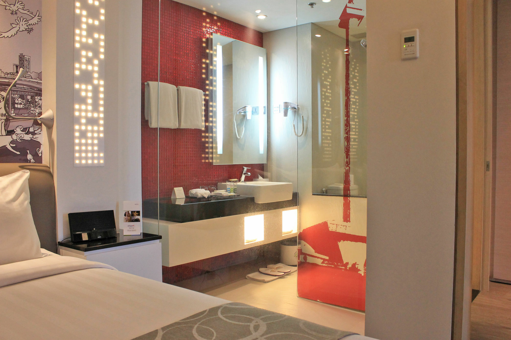 Mercure Jakarta Simatupang Exterior foto